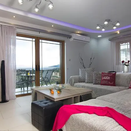 Sun & Sea αpartment In Stoupa Apartment