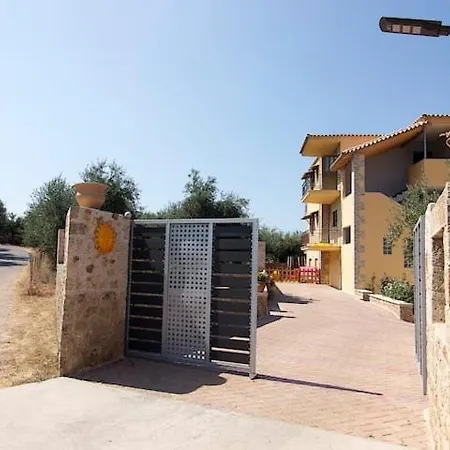 Sun & Sea αpartment In Stoupa Levktron